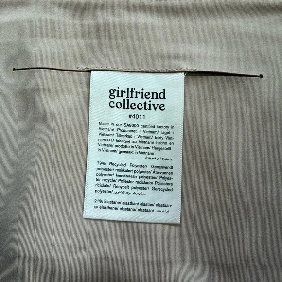 Girlfriend Collective bike shorts - Picture 6 of 8